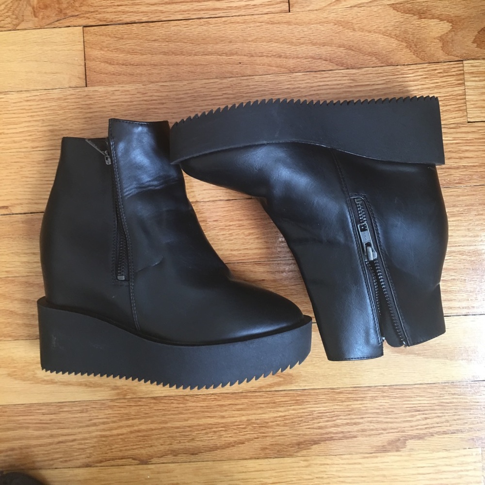 Black Wedge boots